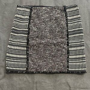 LOFT Outlet Black, Burgundy, and White Textured Blanket-Style Skirt